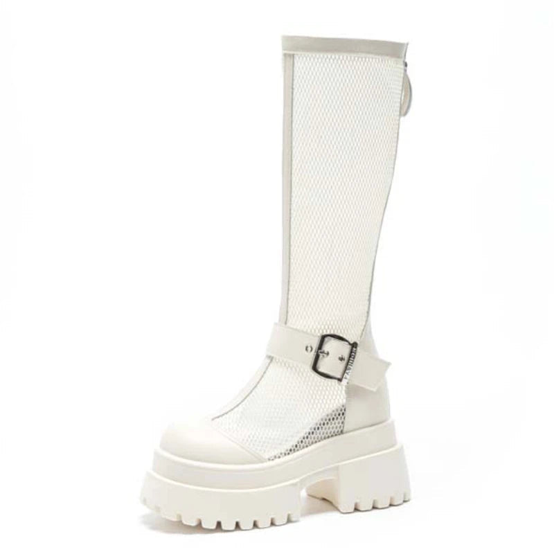 Bottes en cuir verni pour femmes