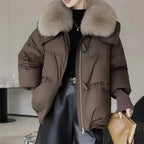 Manteau avec grand col de fourrure pour femmes