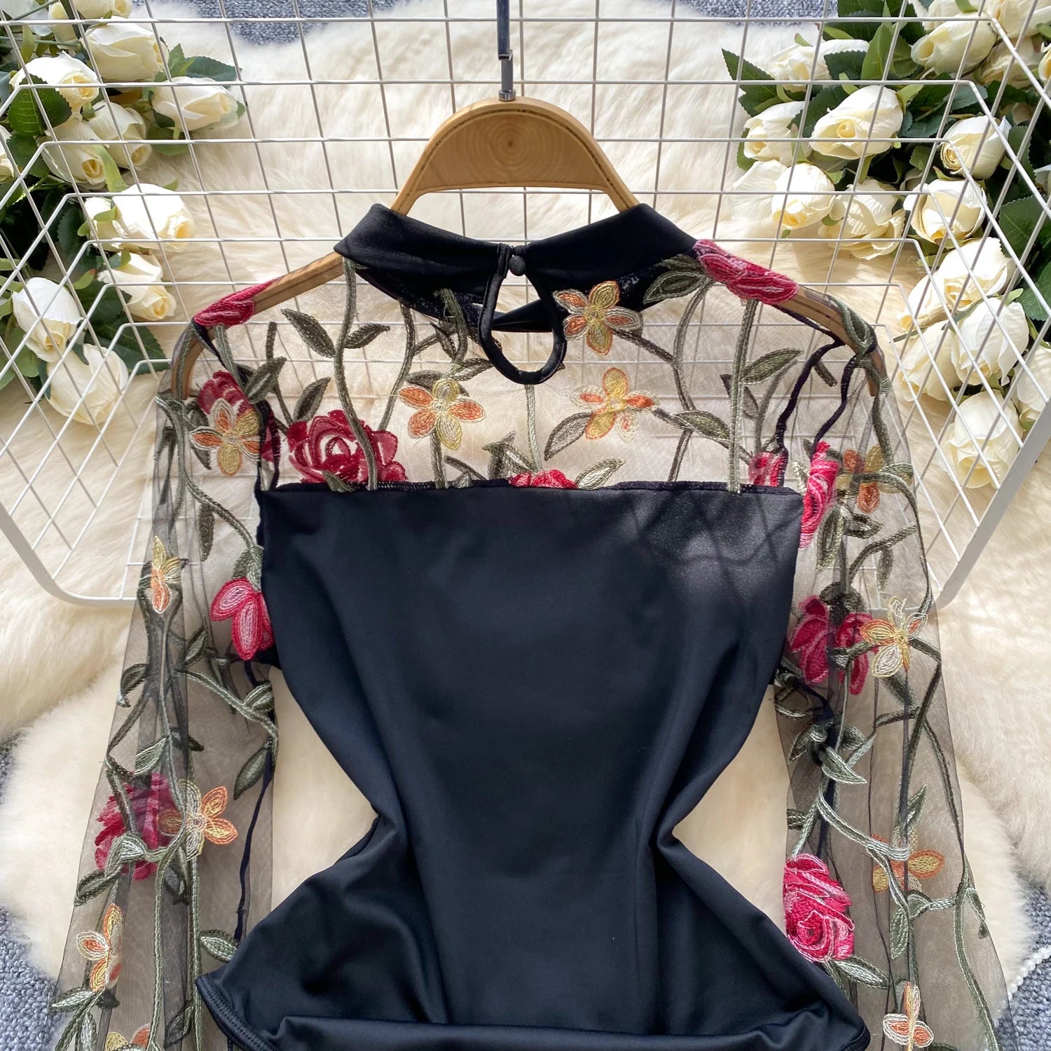 Bodys vintage broderie gaze col montant à manches longues pour femmes