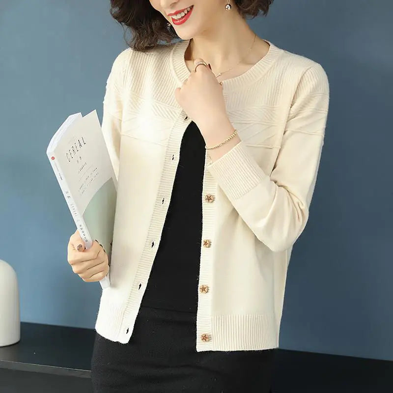 Cardigan boutonné à col rond pour femmes
