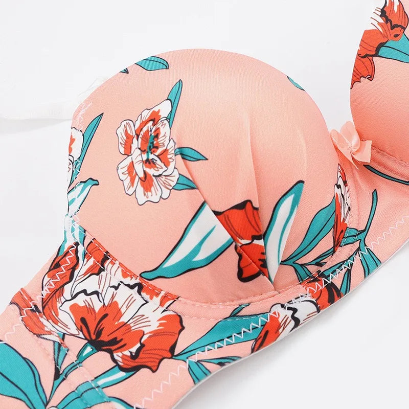 Ensemble de soutien-gorge à armatures et culotte pour femmes