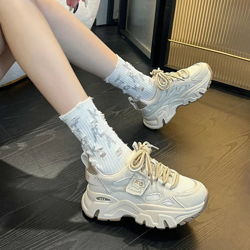 Baskets compensées en cuir véritable pour femmes