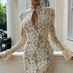 Robe mini en dentelle florale ajourée pour femmes