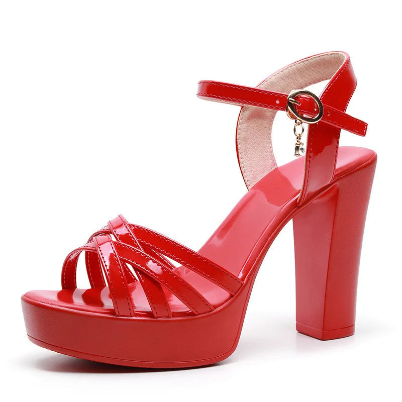 Sandales à talons hauts et bande étroite pour femmes